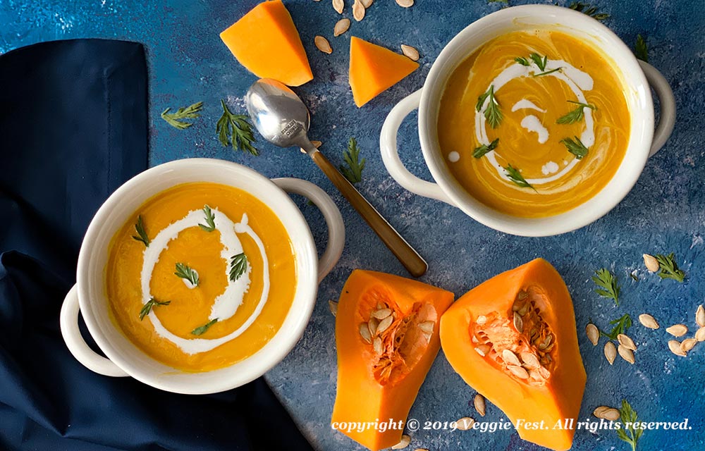 Mom’s-Autumn-Carrot-and-Squash-Soup-w