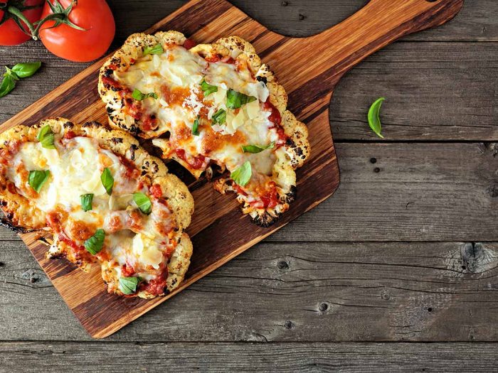 AdobeStock_326116161-Cauliflower-Pizza-wb