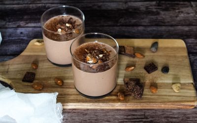 Chocolate-Banana-Almond-Smoothie