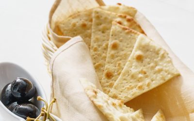 Garlic Pita Crisps